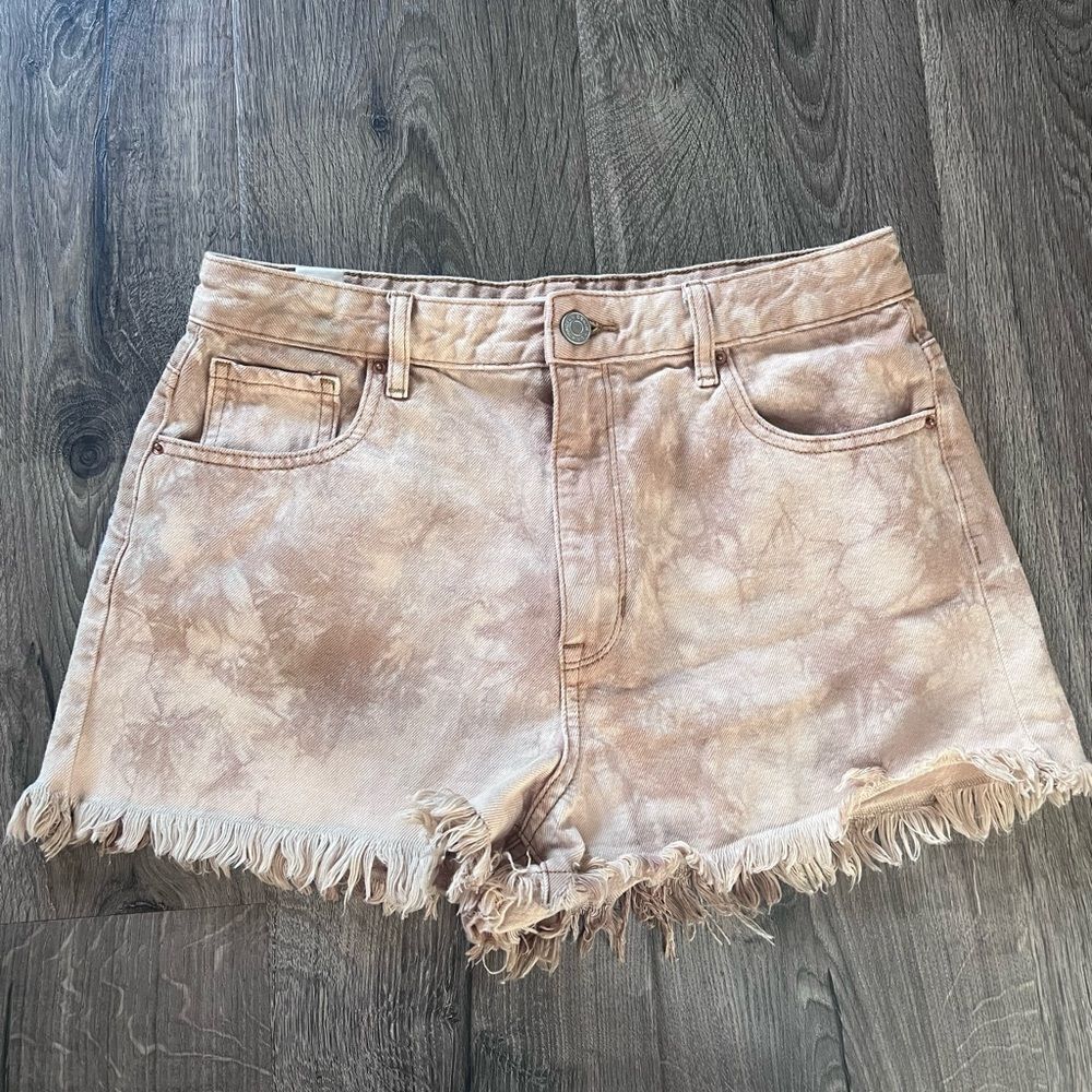 Tie-Dye Fringe Denim Shorts